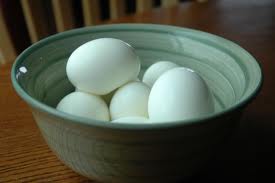 Make Your Egg-Peeling Sessions Much Easier